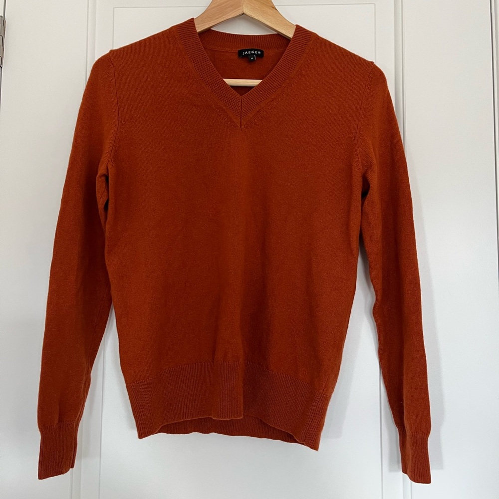 70% Wool 30% Cashmere V Neck Sweater in Burnt Orange